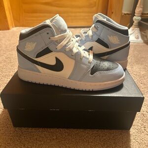 Nike Air Jordan Mid in Light Blue and Black